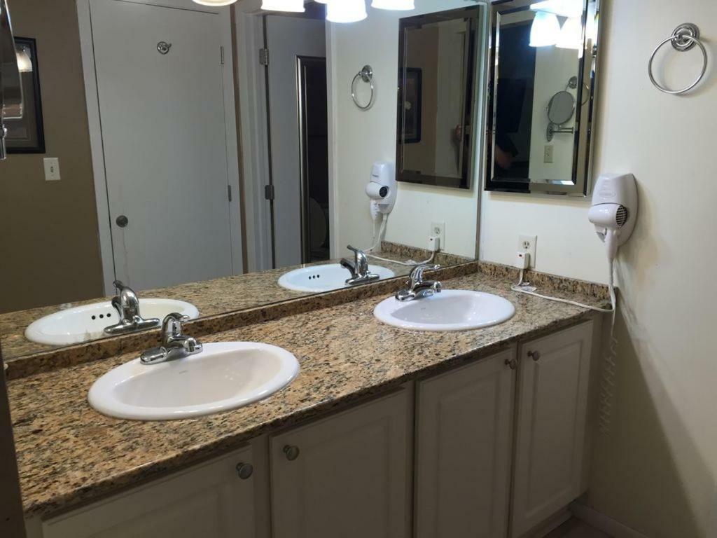 Edgewater Beautiful 2 Bedroom 2 Bath! بنما سيتي بيتش المظهر الخارجي الصورة