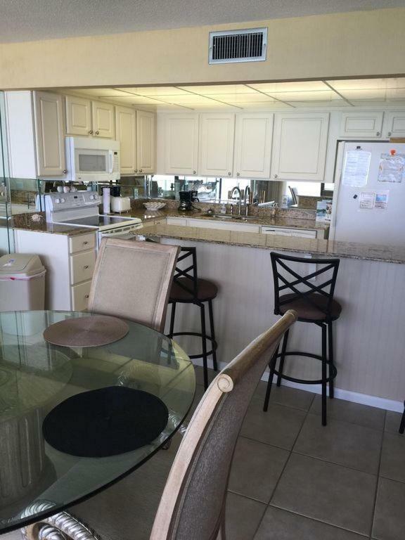 Edgewater Beautiful 2 Bedroom 2 Bath! بنما سيتي بيتش المظهر الخارجي الصورة